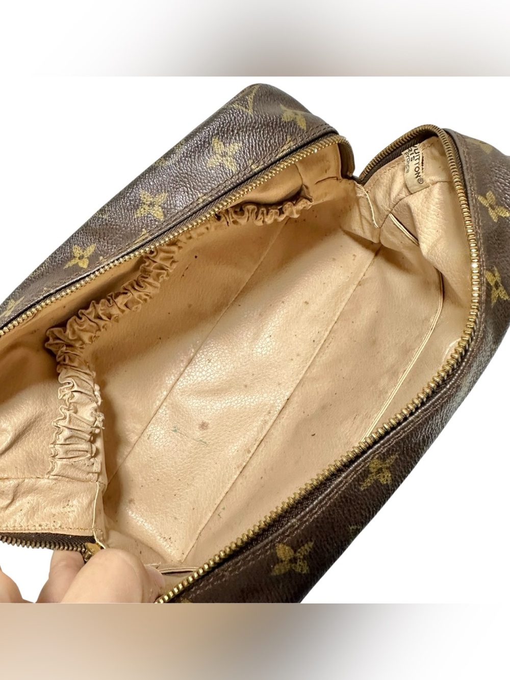 Louis Vuitton Monogram Leather Trousse Toiletry 28 Travel Bag - Picture 7 of 14